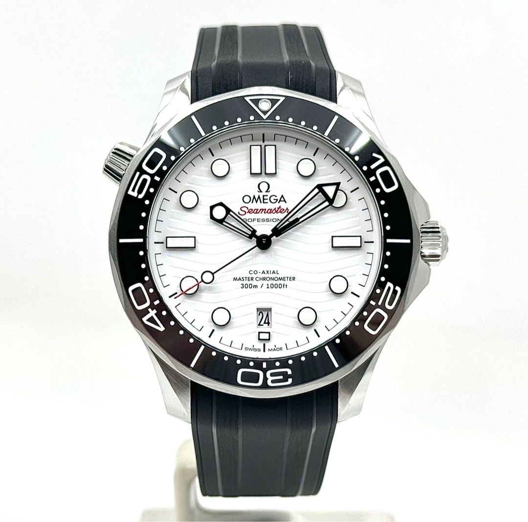 Omega Seamaster Diver Master Chronometer 210.32.42.20.04.001 White ...