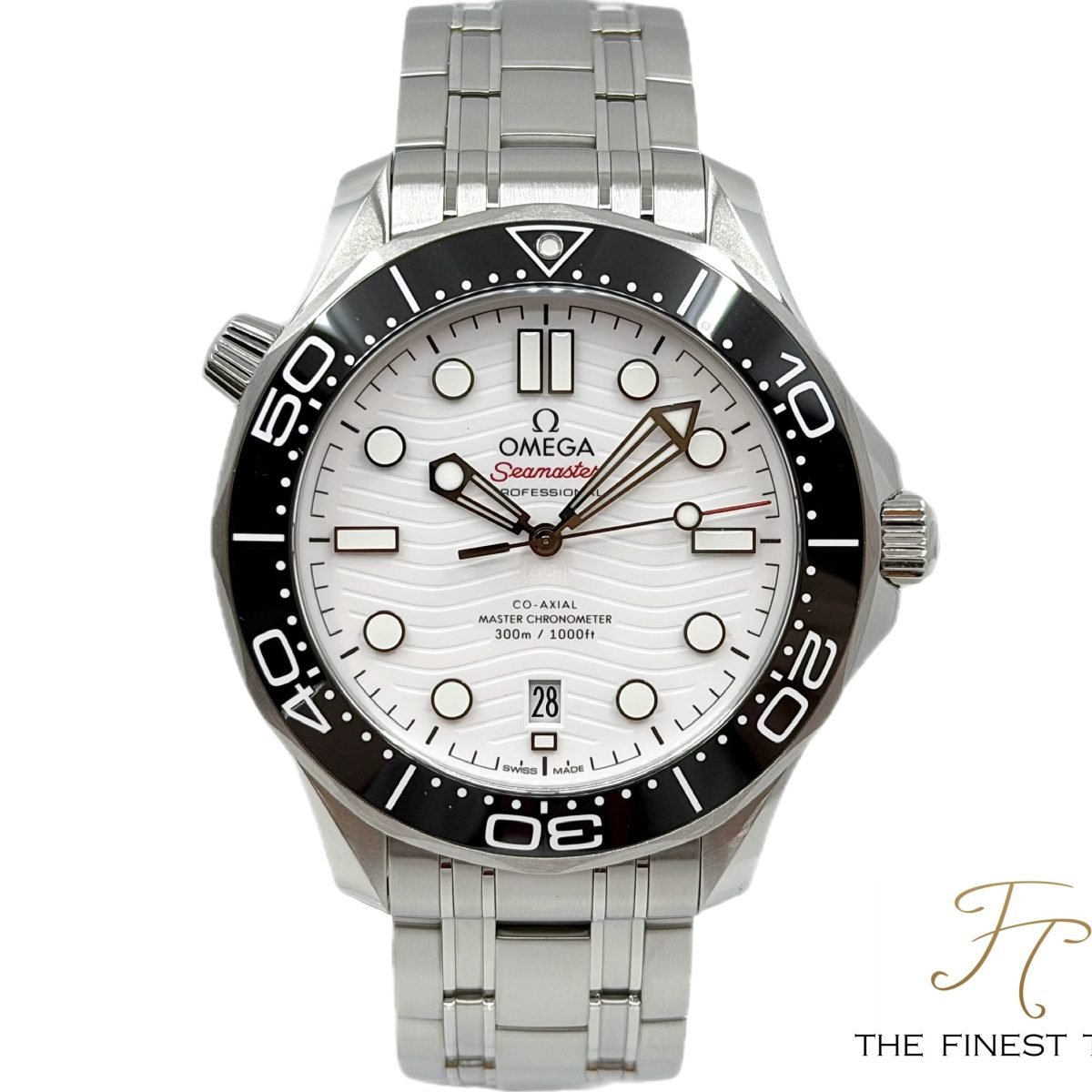 Omega Seamaster Diver 300M Master Chronometer 210.30.42.20.04.001 White Steel