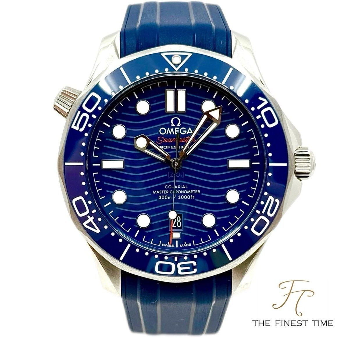 Omega Seamaster Diver 300M Master Chronometer 210.32.42.20.03.001 Blue Rubber