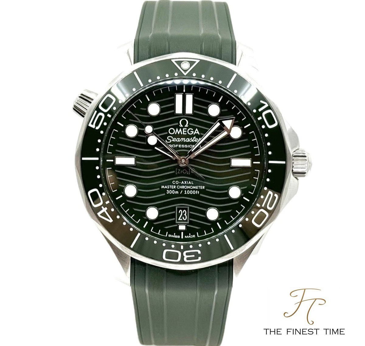 Omega Seamaster Diver Master Chronometer 210.32.42.20.10.001 Green Rubber